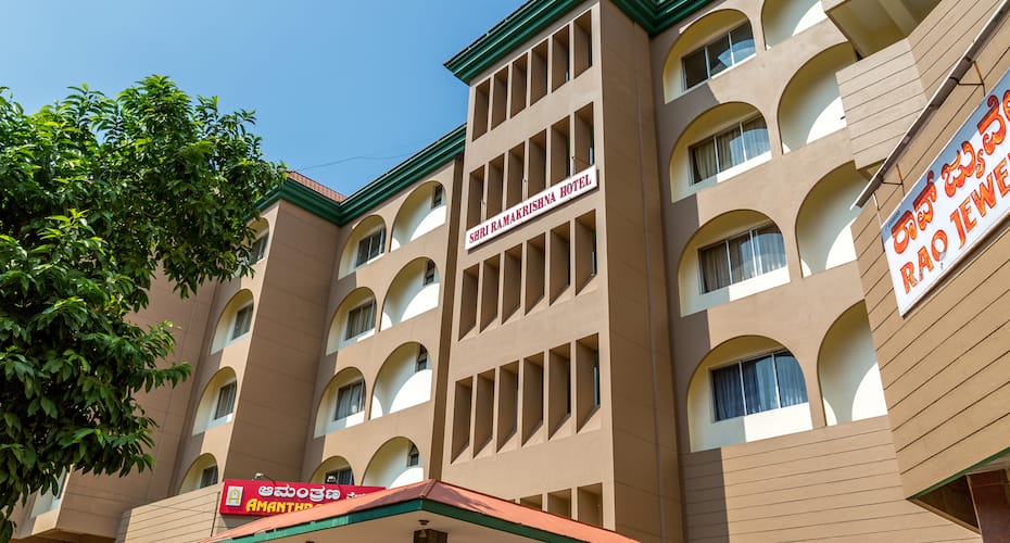 Shri Ramakrishna Hotel, Udupi 1